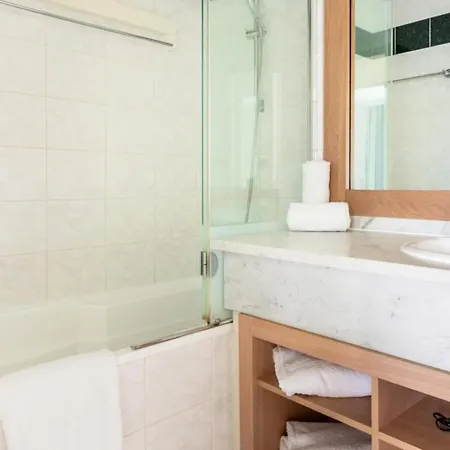Le Domaine De Cramphore - Maeva - 2 Pieces 4 Personnes Confort Mae-5518 Apartment *